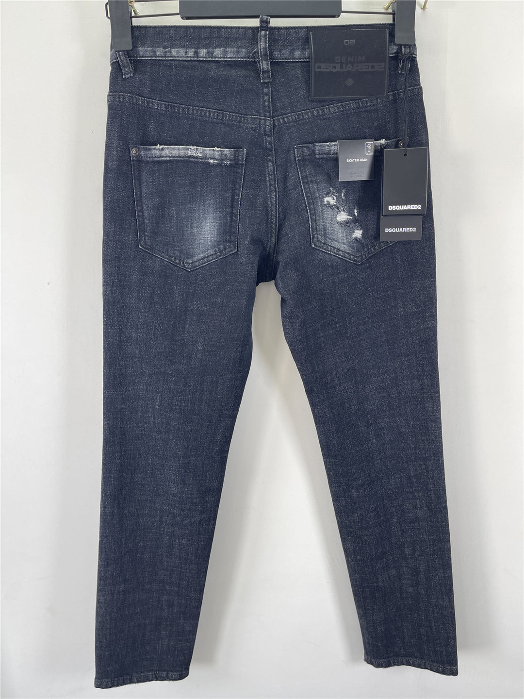 D - JEANS