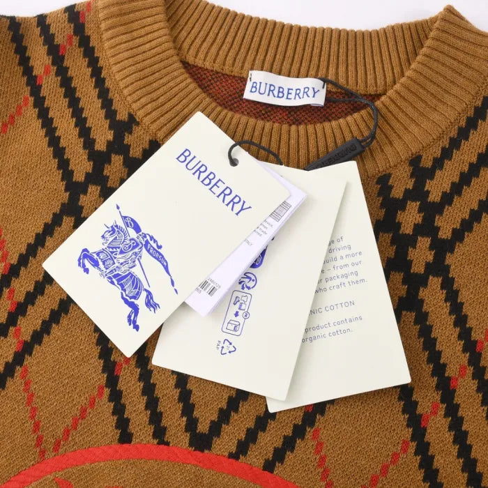 B - SWEATER