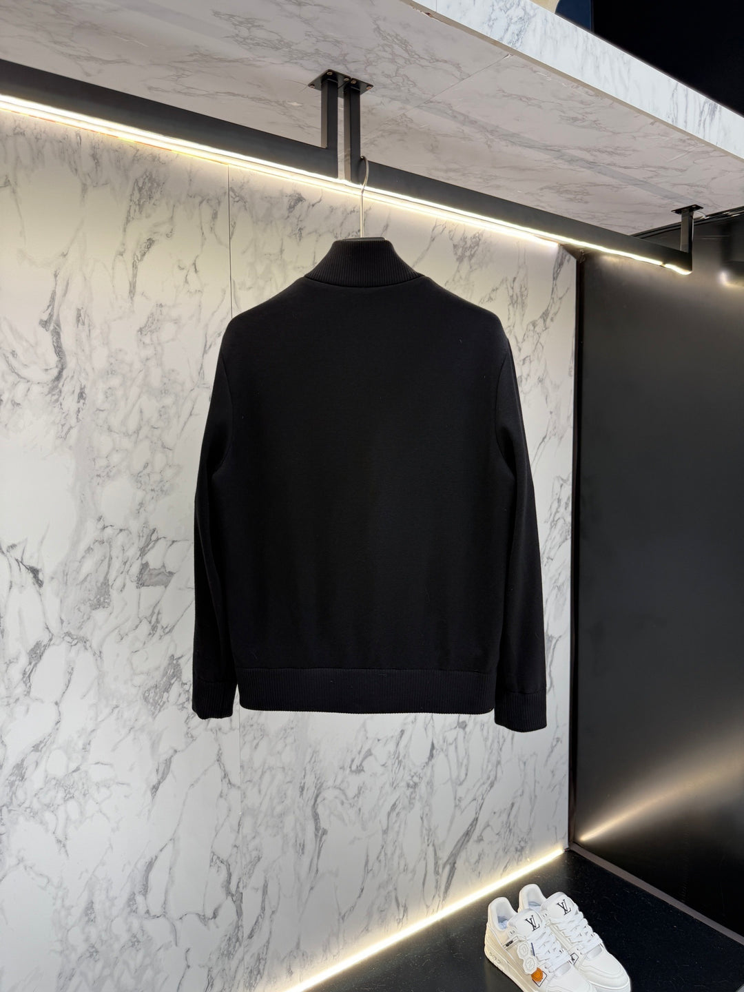 P - CARDIGAN