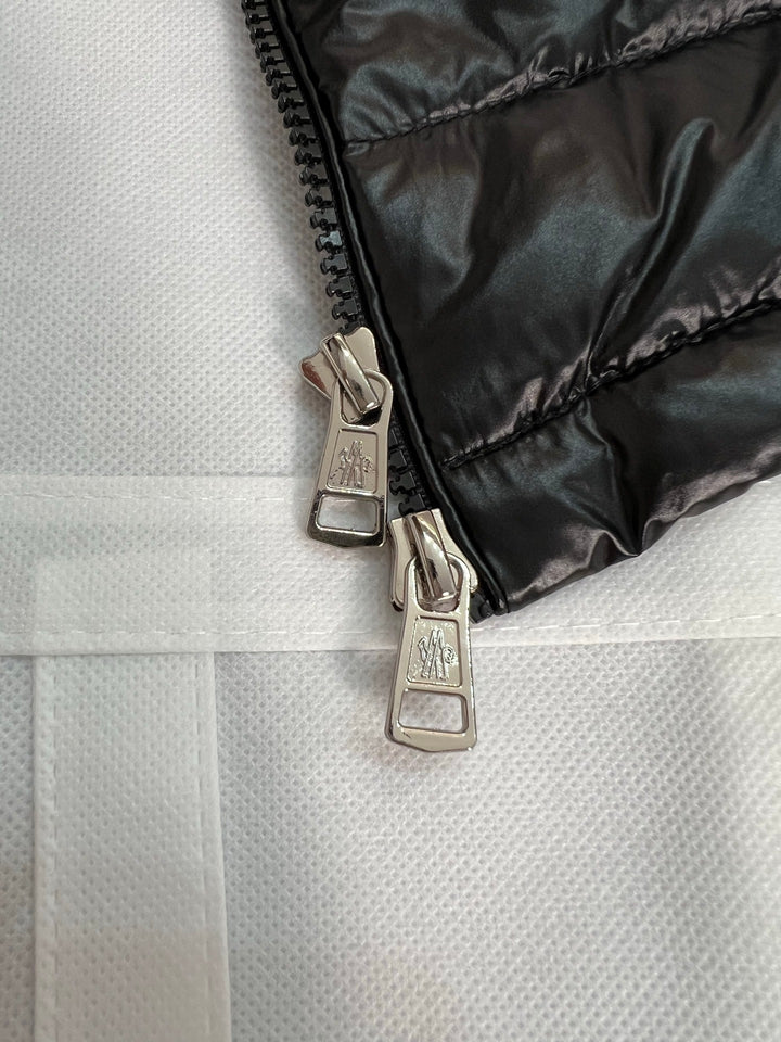 P - CARDIGAN