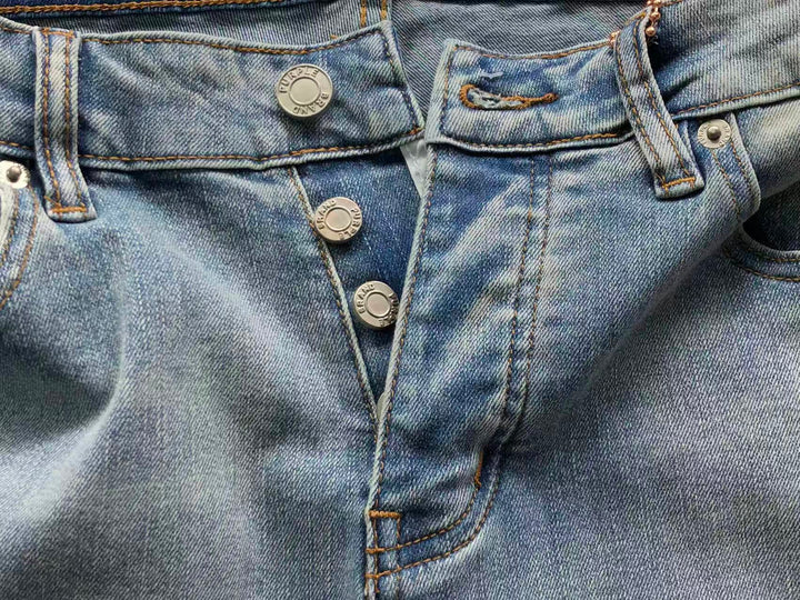 P - SHORTS