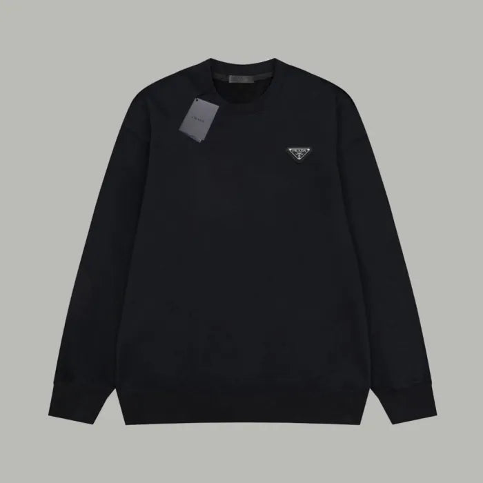 P - SWEATER
