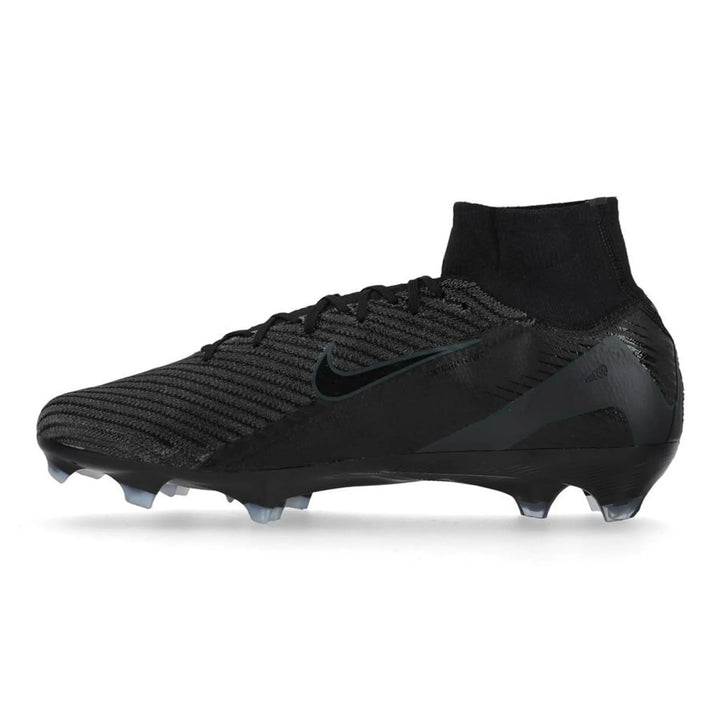 M - FUSSBALLSCHUHE