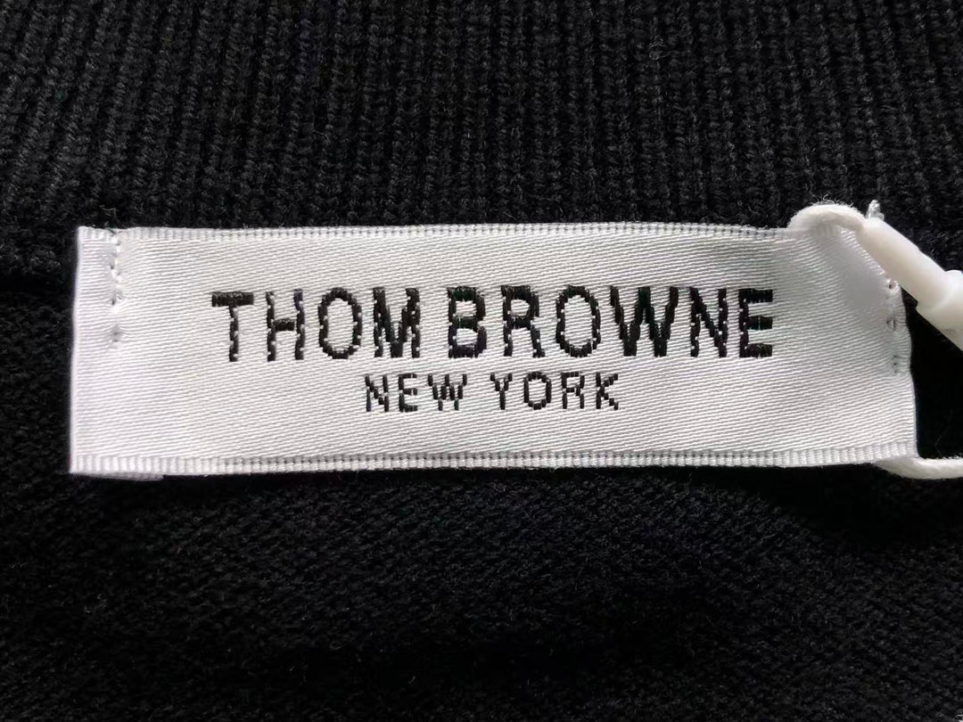 T - SWEATER