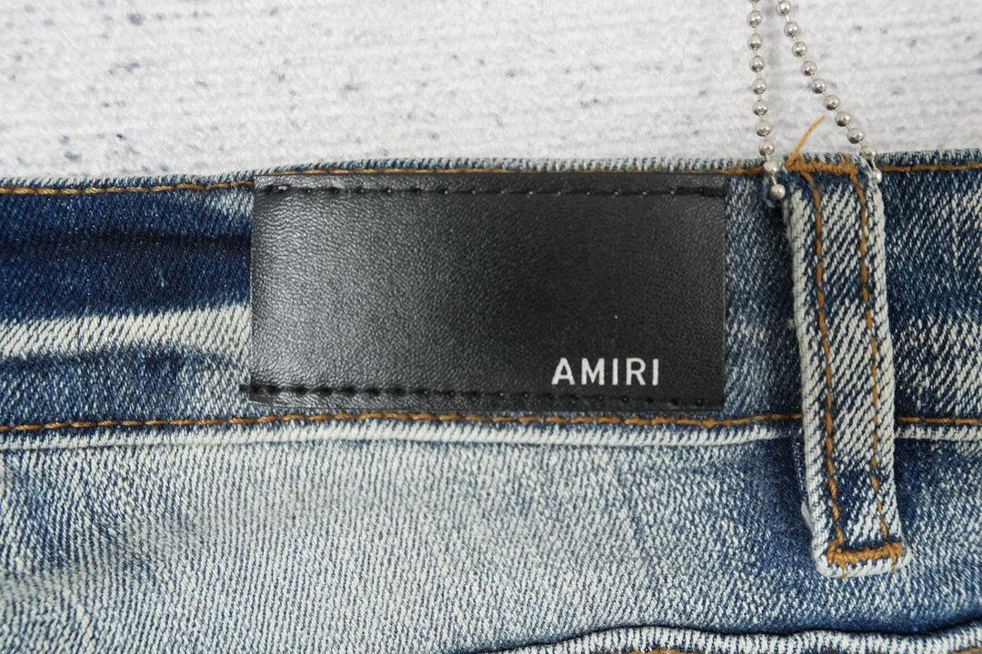 A - JEANS
