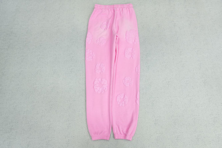 D - SWEATPANTS