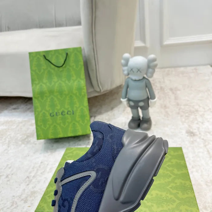 GG - SNEAKERS