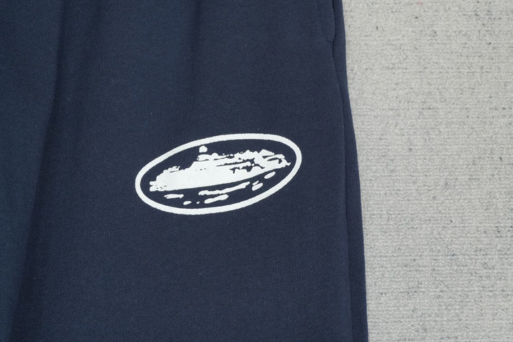 C - SWEATPANTS