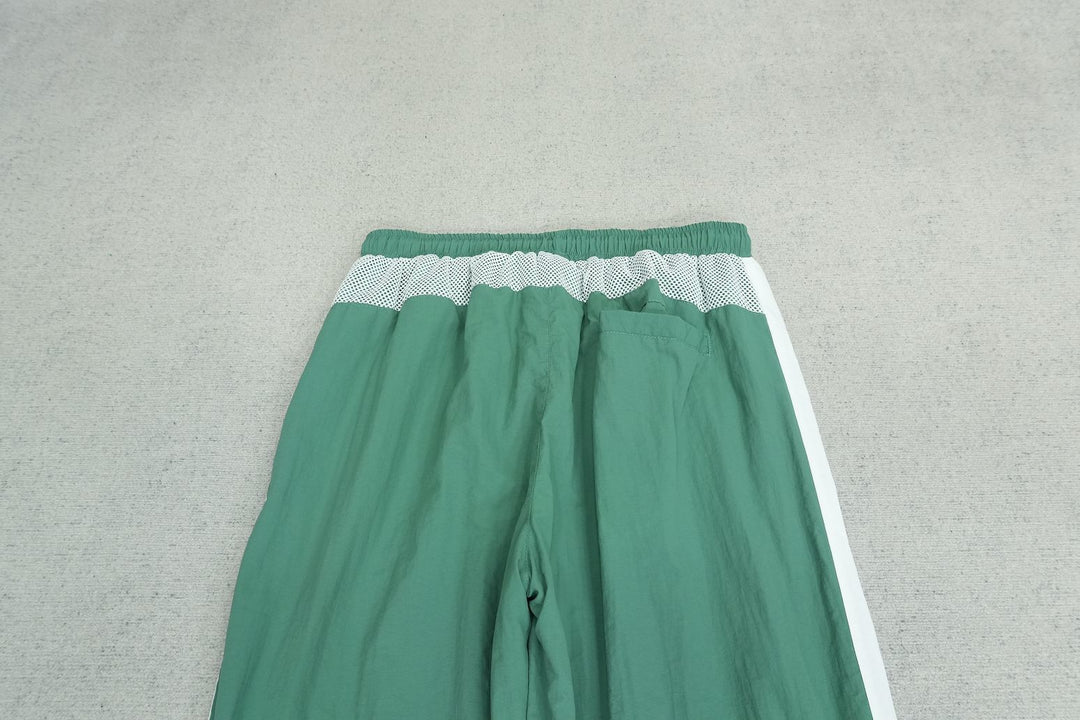 C - SWEATPANTS