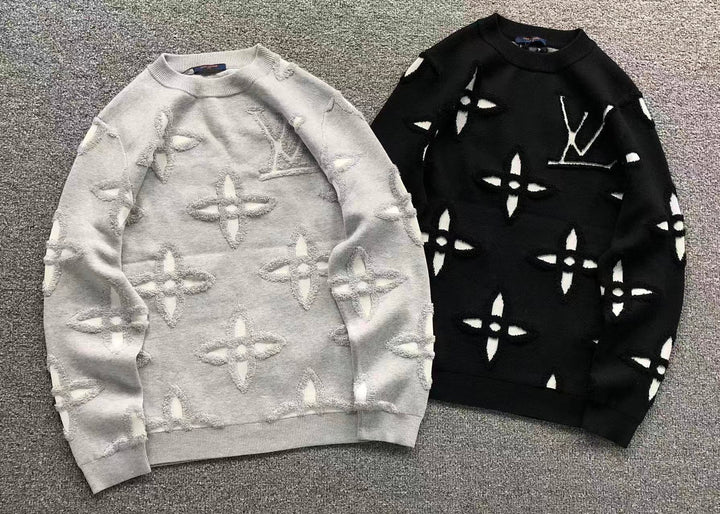 L - SWEATER