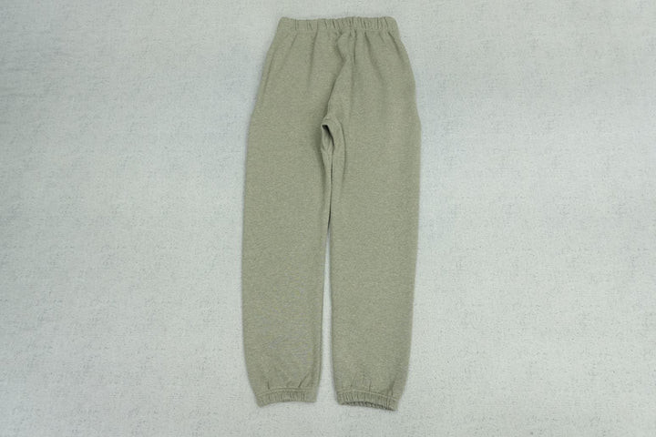 F - SWEATPANTS