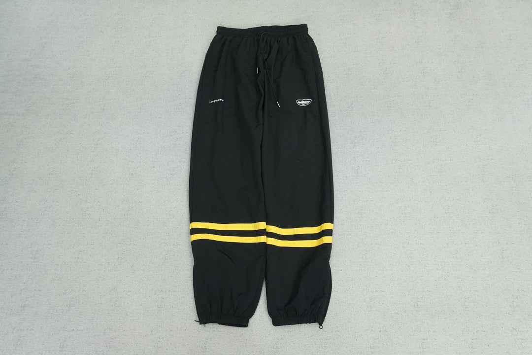 C - SWEATPANTS