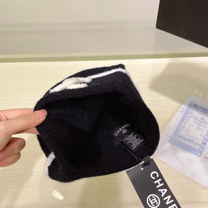 C - MÜTZEN