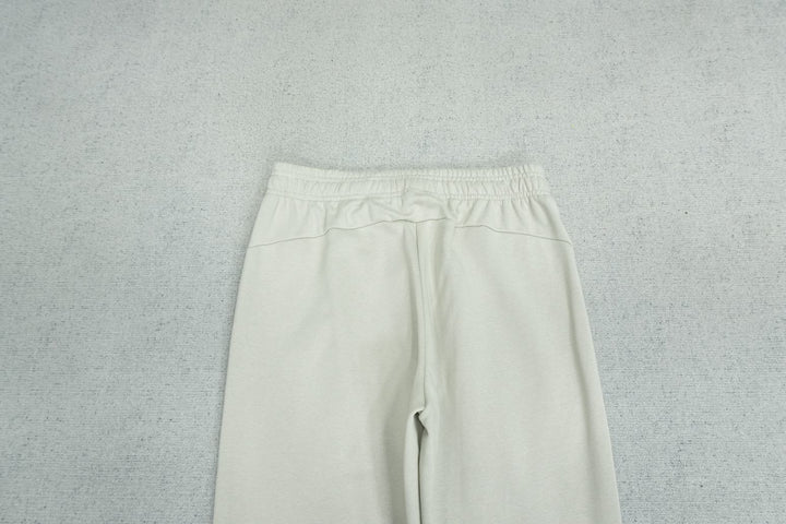 C - SWEATPANTS