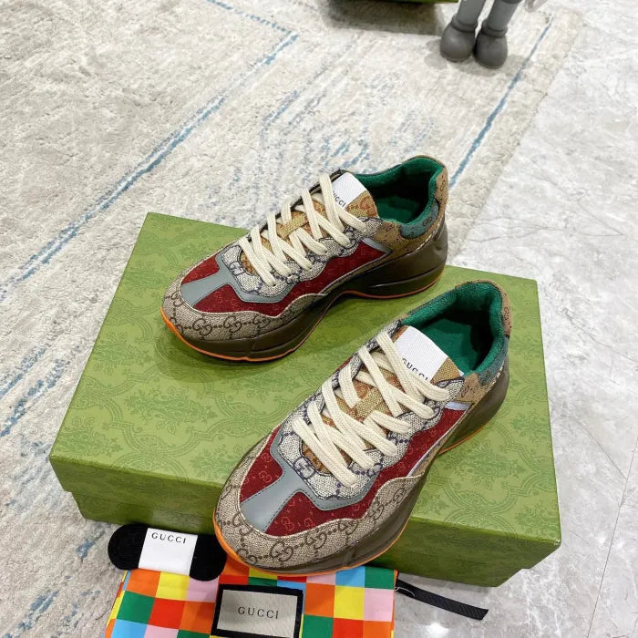 GG - SNEAKERS