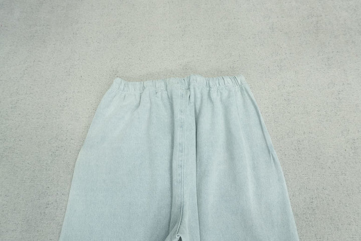 F - SWEATPANTS