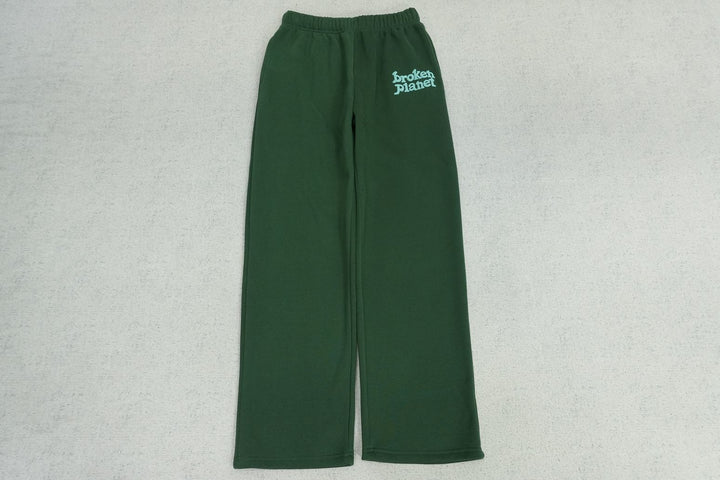 B - SWEATPANTS