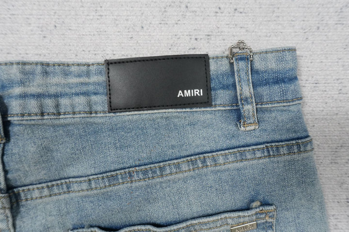 A - JEANS