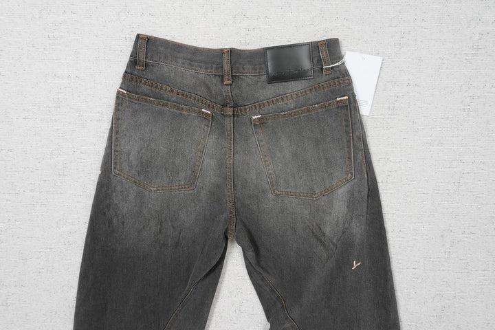 C - JEANS