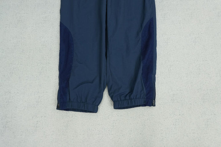 C - SWEATPANTS