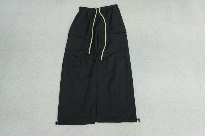 F - SWEATPANTS