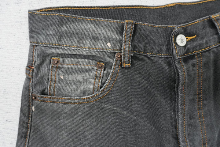 A - JEANS