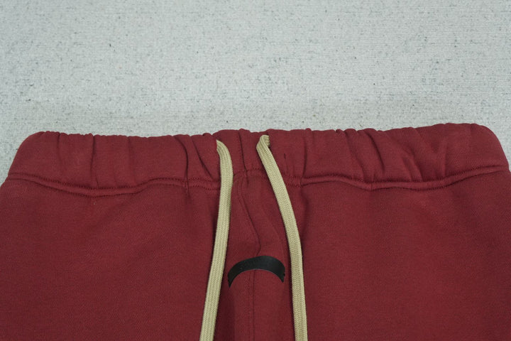 F - SWEATPANTS