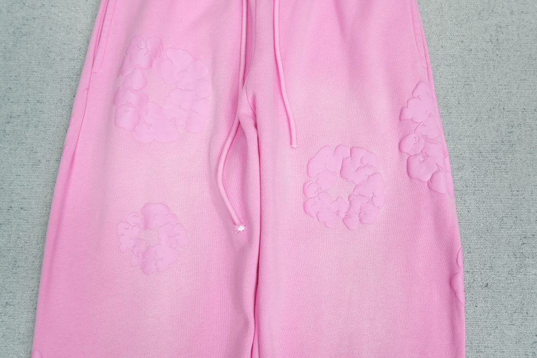 D - SWEATPANTS