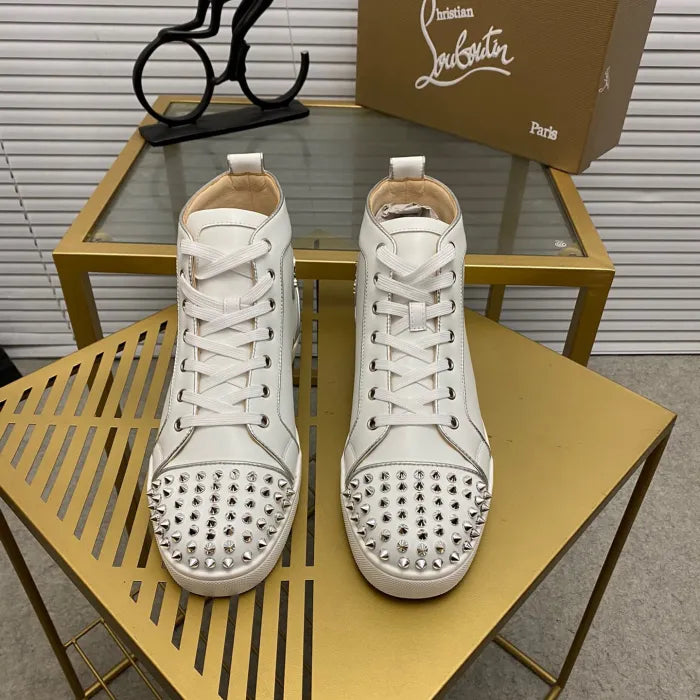 A - SNEAKERS