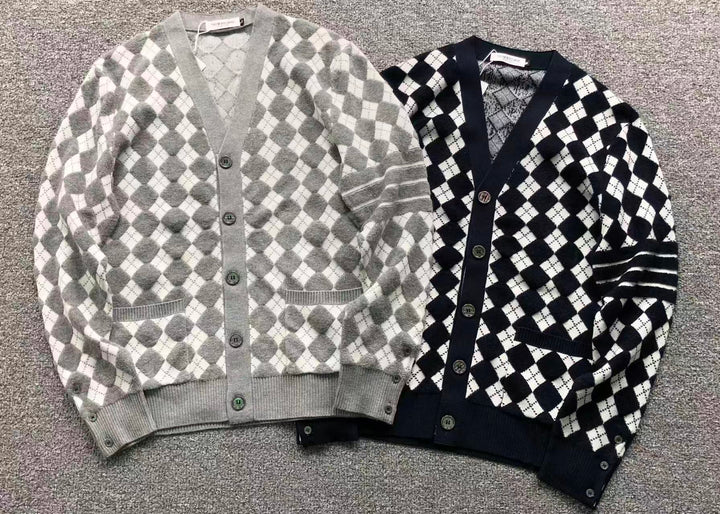 T - SWEATER