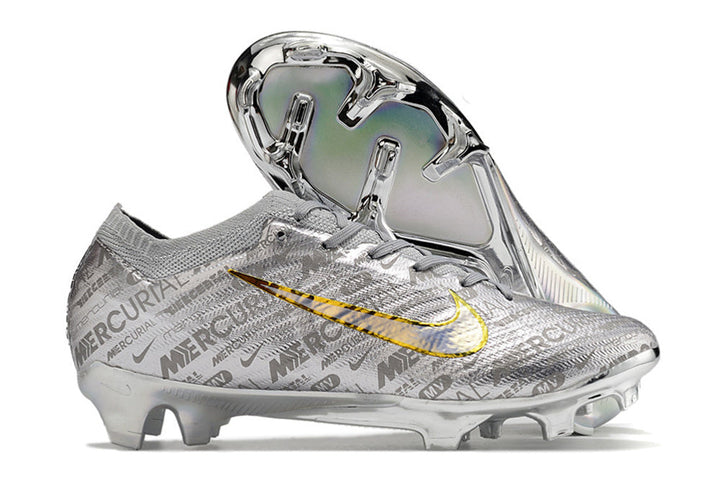 M - FUSSBALLSCHUHE
