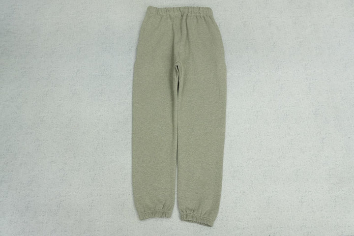 F - SWEATPANTS