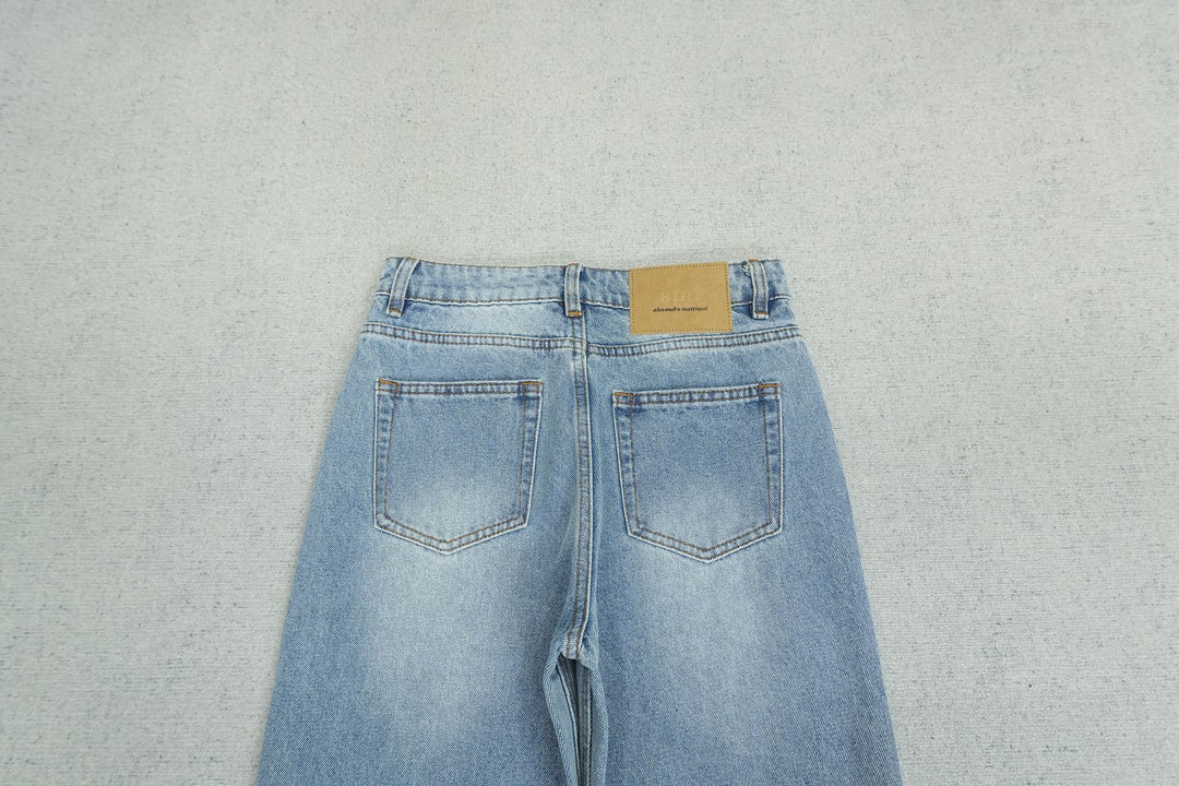 A - JEANS