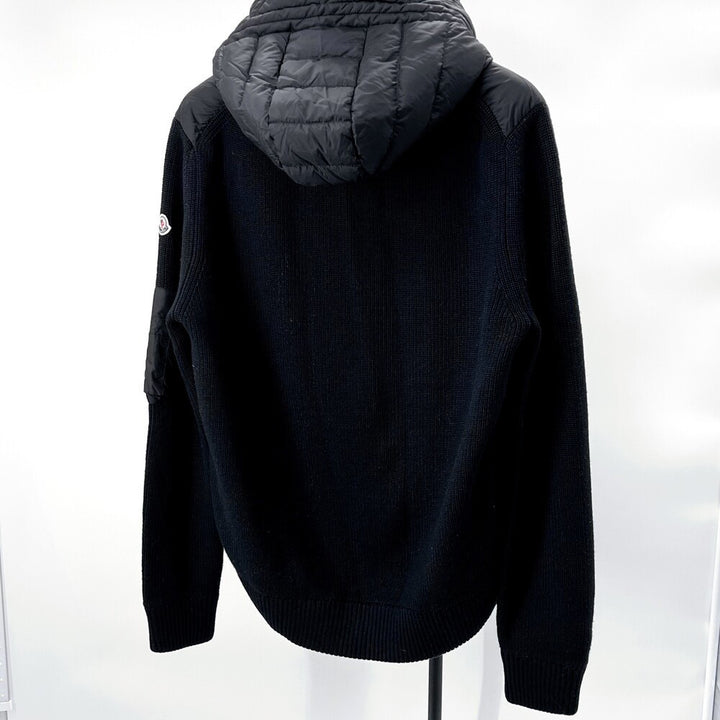 D - CARDIGAN