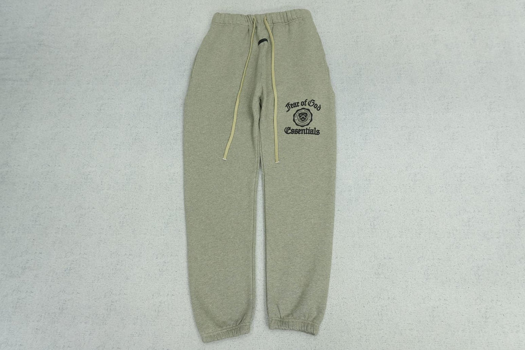 F - SWEATPANTS