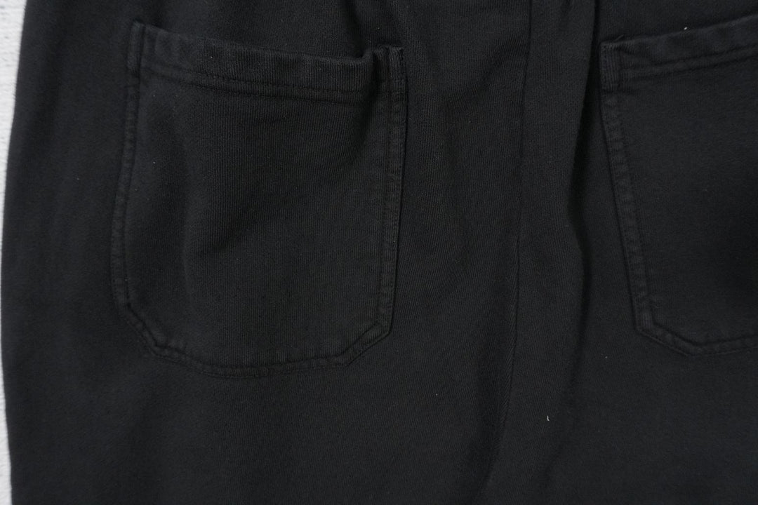 H - SWEATPANTS