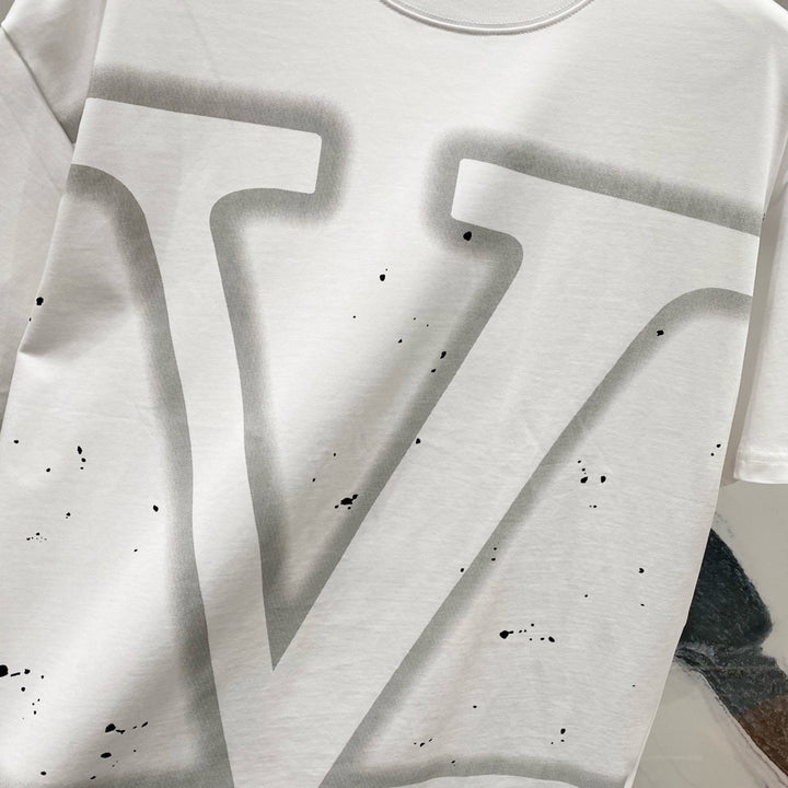 V - TSHIRT