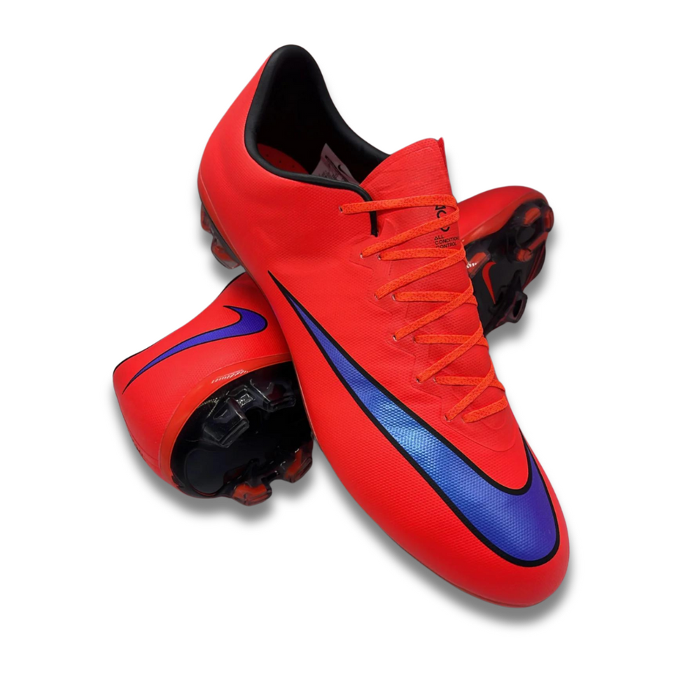 M - FUSSBALLSCHUHE