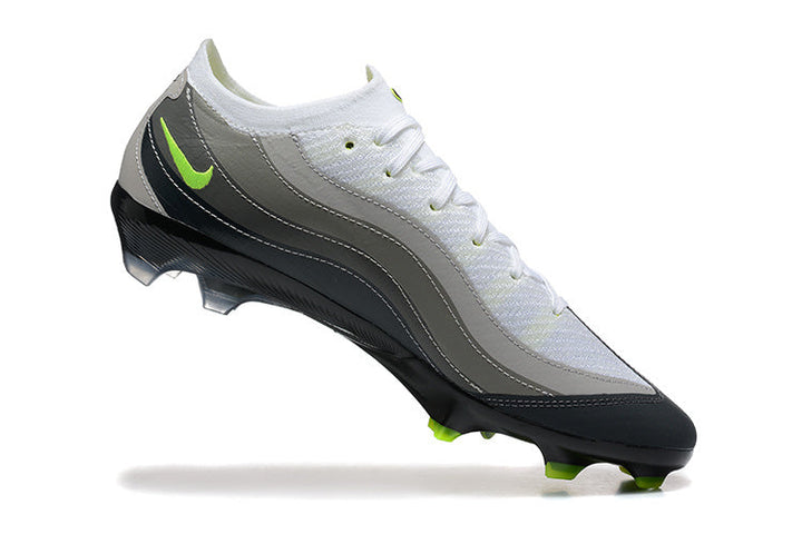 M - FUSSBALLSCHUHE