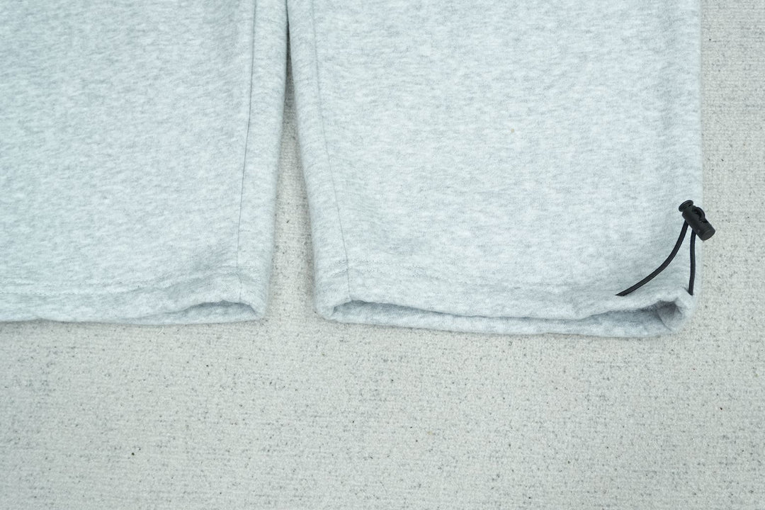 M - SWEATPANTS