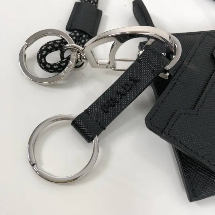 P - CARD HOLDER