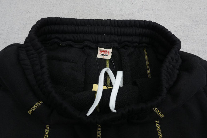 C - SWEATPANTS