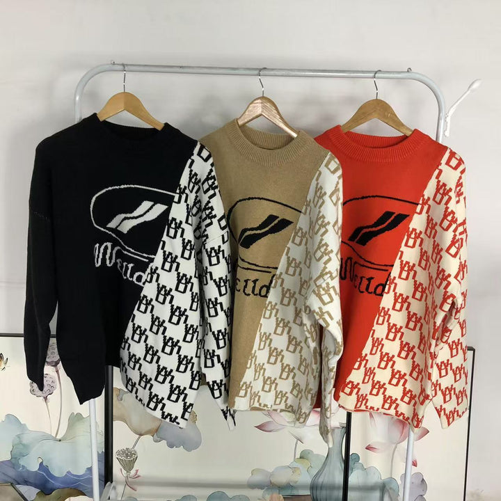 W - SWEATER