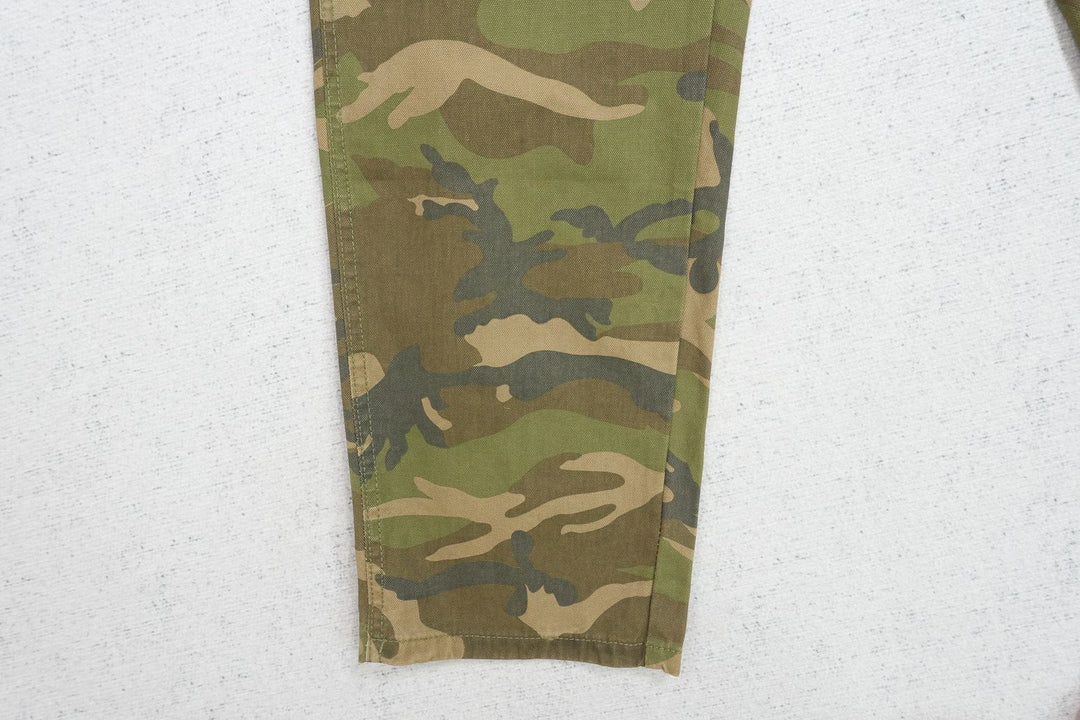 C - JEANS