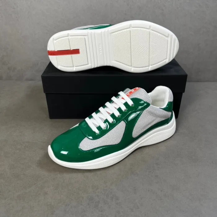 P - SNEAKERS