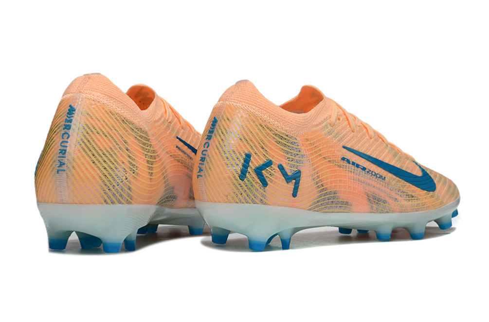 M - FUSSBALLSCHUHE