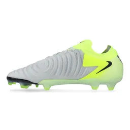 P - FUSSBALLSCHUHE