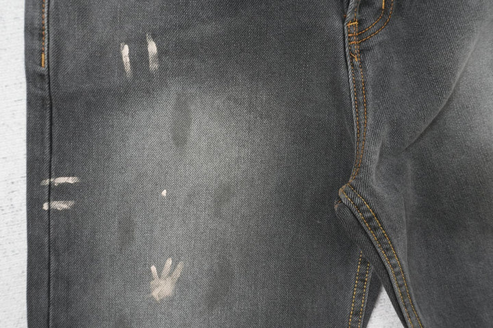 A - JEANS