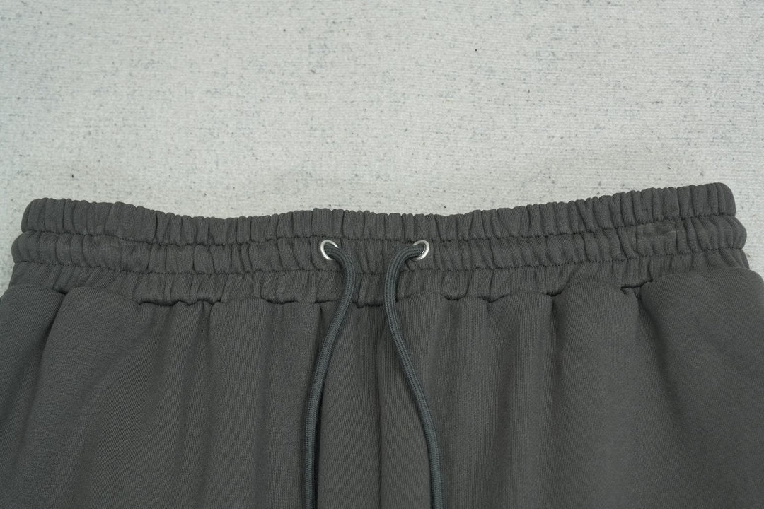 G - SWEATPANTS