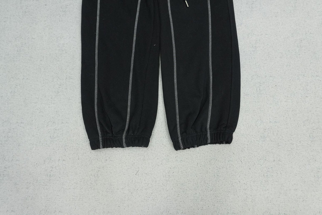K - SWEATPANTS